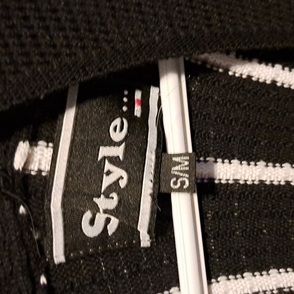 Sweater - Picture 2 of 3